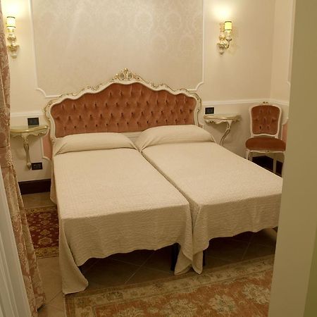 Appartamento Ca' Cavalli Venesia Ruang foto