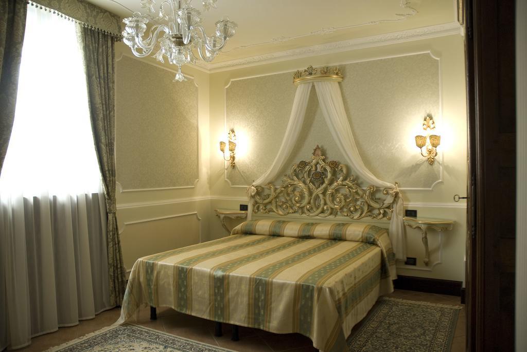 Appartamento Ca' Cavalli Venesia Ruang foto